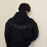 IT! Hoodie Black - Cropped Fit